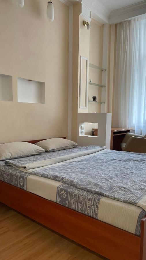 Babylon Apartments On Petliury Street 리우네 외부 사진