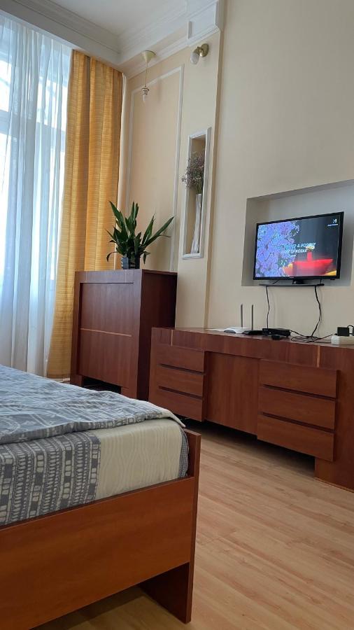 Babylon Apartments On Petliury Street 리우네 외부 사진