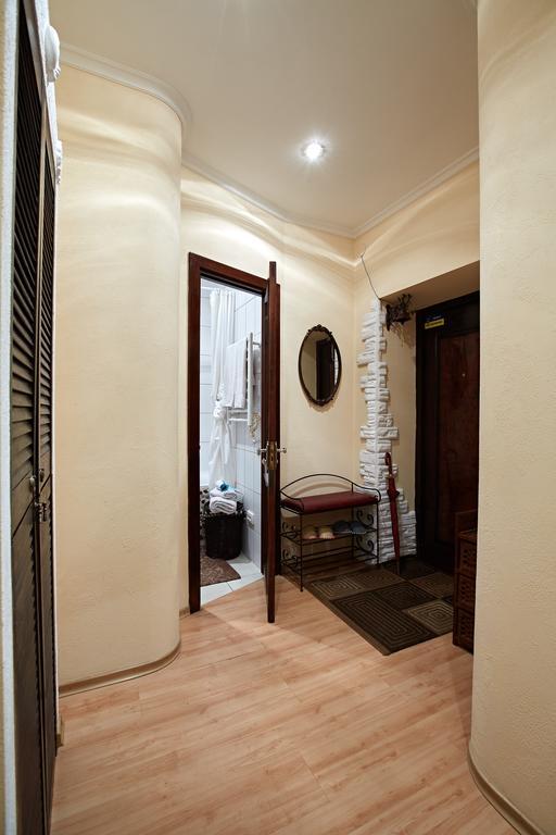 Babylon Apartments On Petliury Street 리우네 외부 사진
